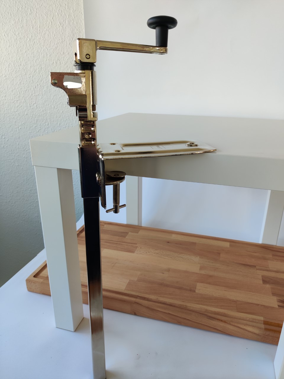 Borddåseåbner (professionel) Borddåseåbner (professionel)